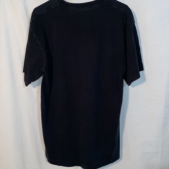 Dec. 25 graphic T Shirt - Picture 6 of 9